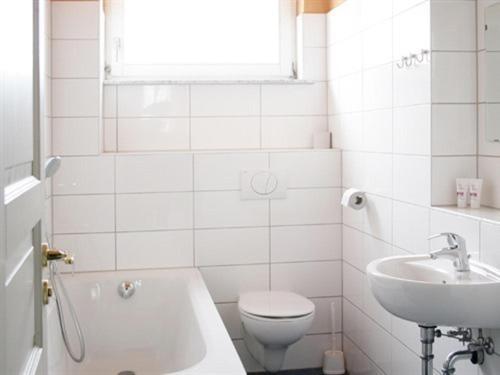 Fichtelberghuette Hotell Oberwiesenthal Rom bilde