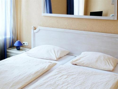 Fichtelberghuette Hotell Oberwiesenthal Rom bilde